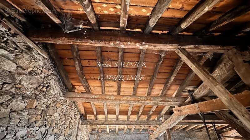 Appartement à REVEL