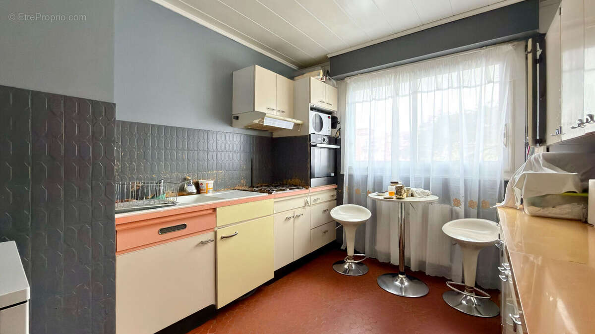 Appartement à CORBEIL-ESSONNES