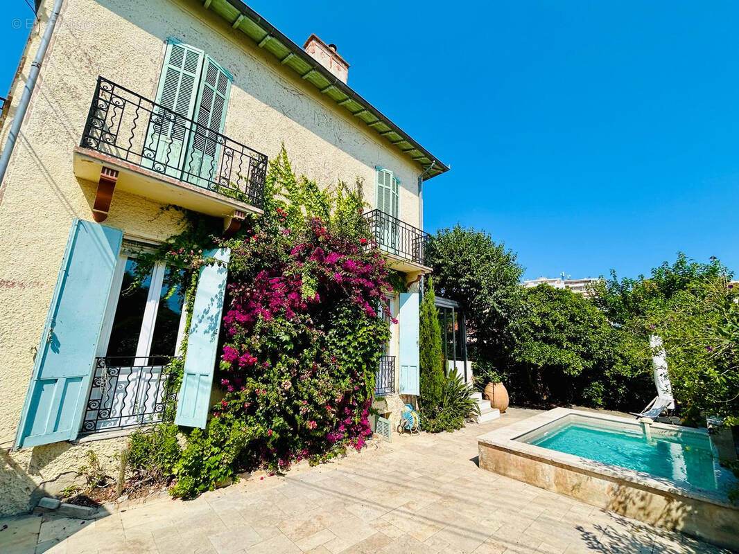 Maison à ANTIBES