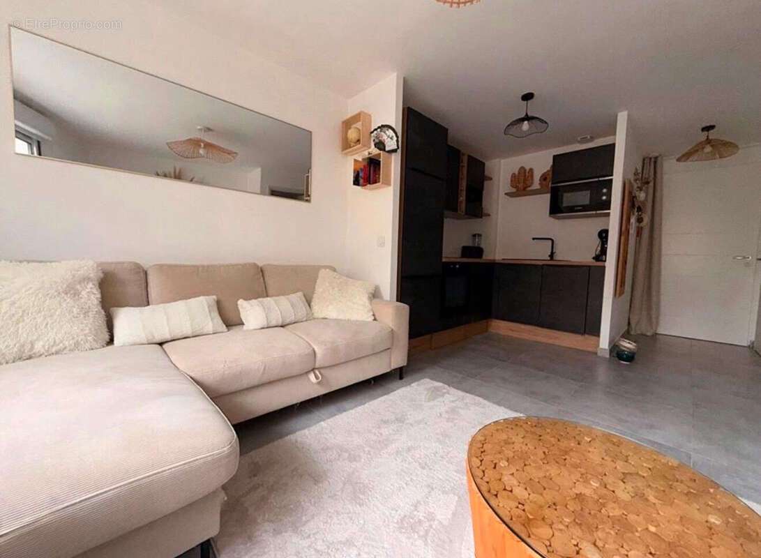 Appartement Peypin 2 pièce(s) 33.23 m2 - photo 2
