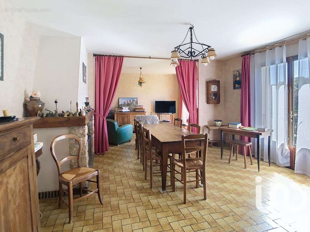 Photo 4 - Maison à CHARNY