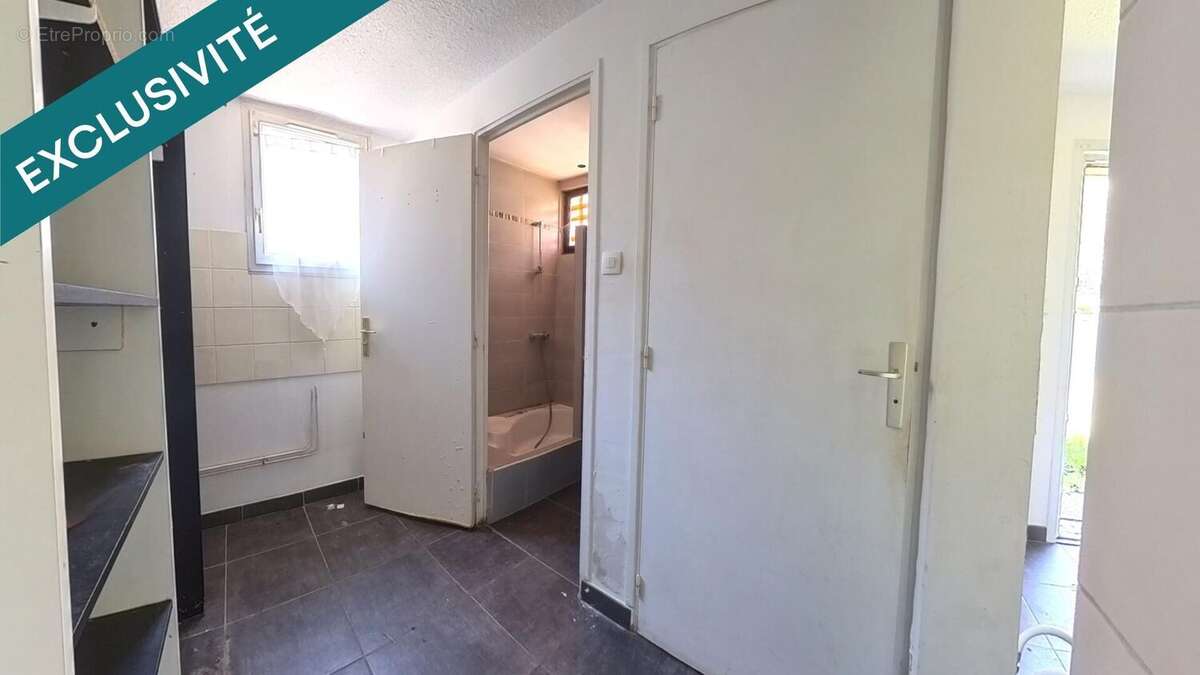 Maison 100 m² à Gieres  - photo 9