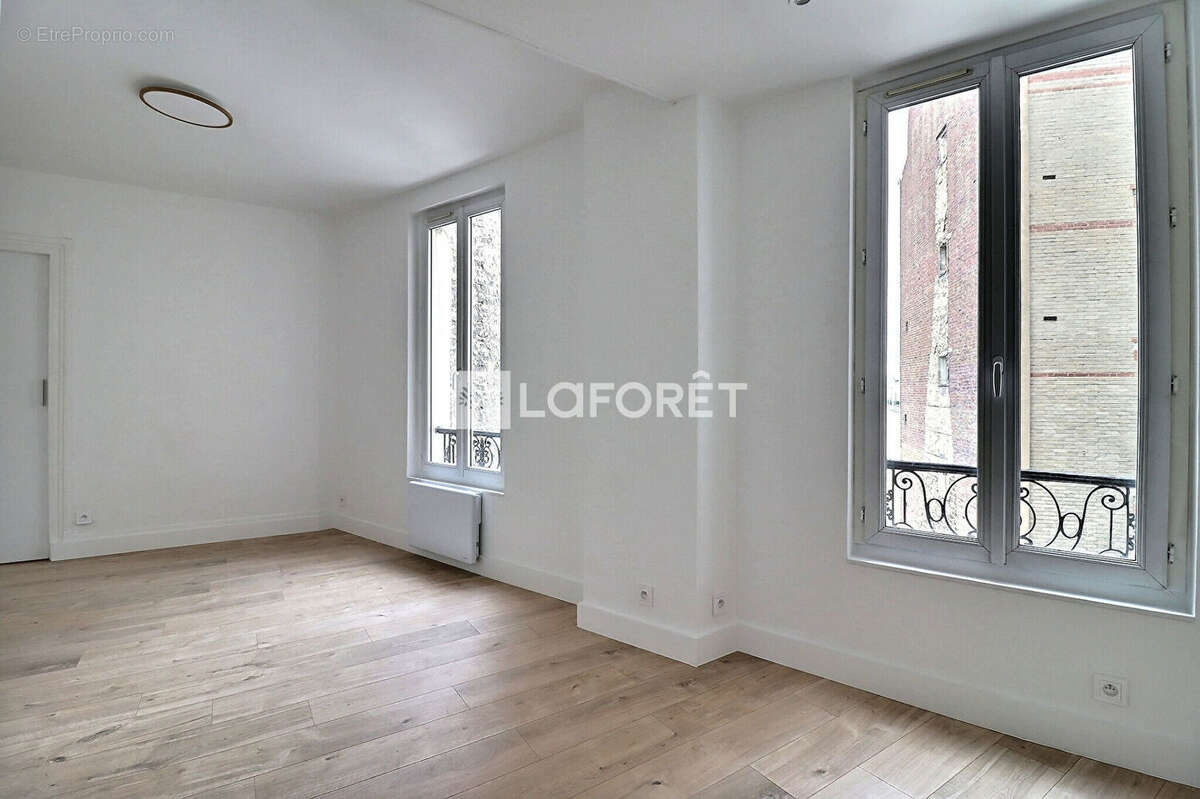 Appartement Saint Ouen Sur Seine 2 pièce(s) 28 m2 - photo 2