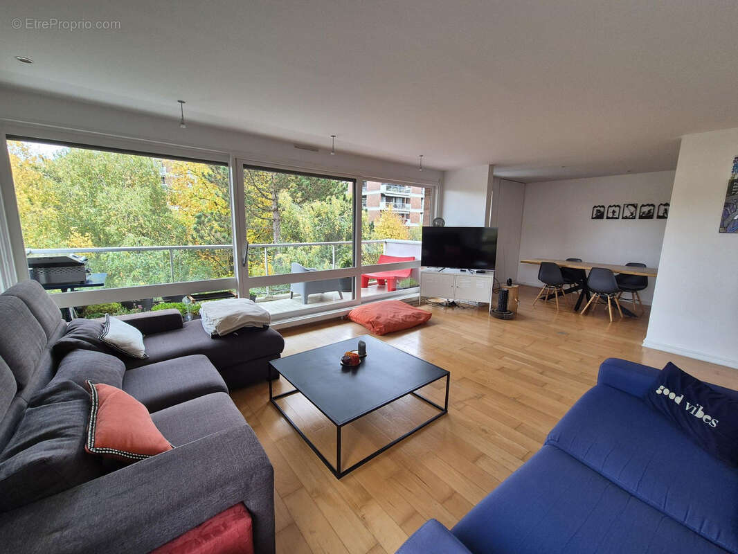 Appartement à JOUY-EN-JOSAS