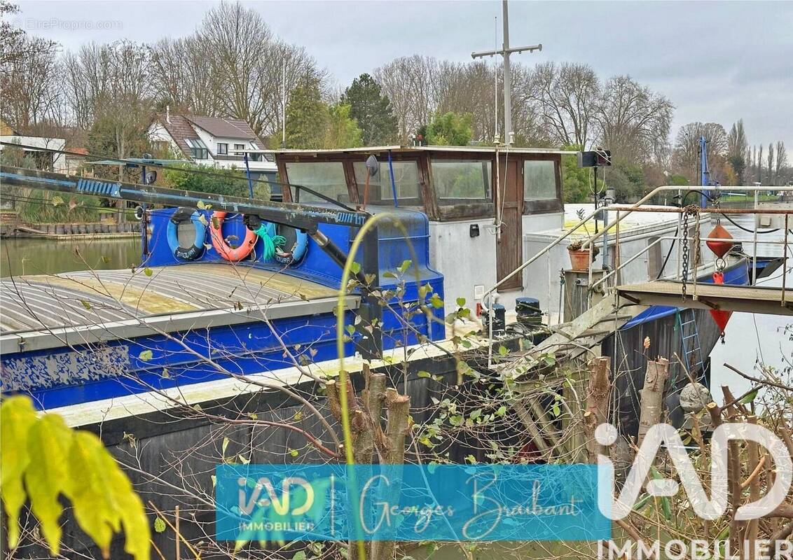 Photo 1 - Maison à SAINT-MAUR-DES-FOSSES