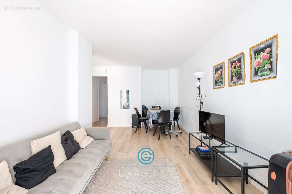 Appartement 47 m² à Marseille-9e  - photo 2