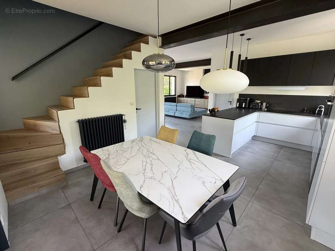 Superbe maison coup de coeur T5 avec piscine située à Nogaro - photo 6