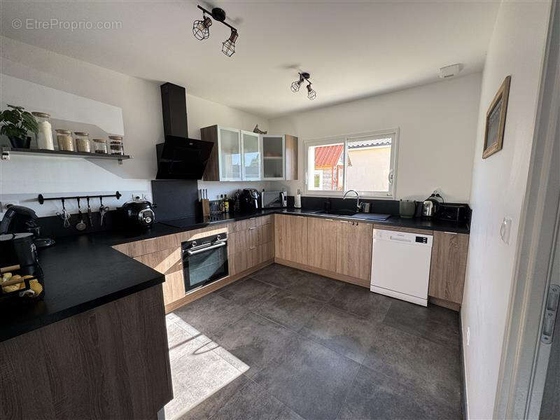 Maison à BOURG-CHARENTE