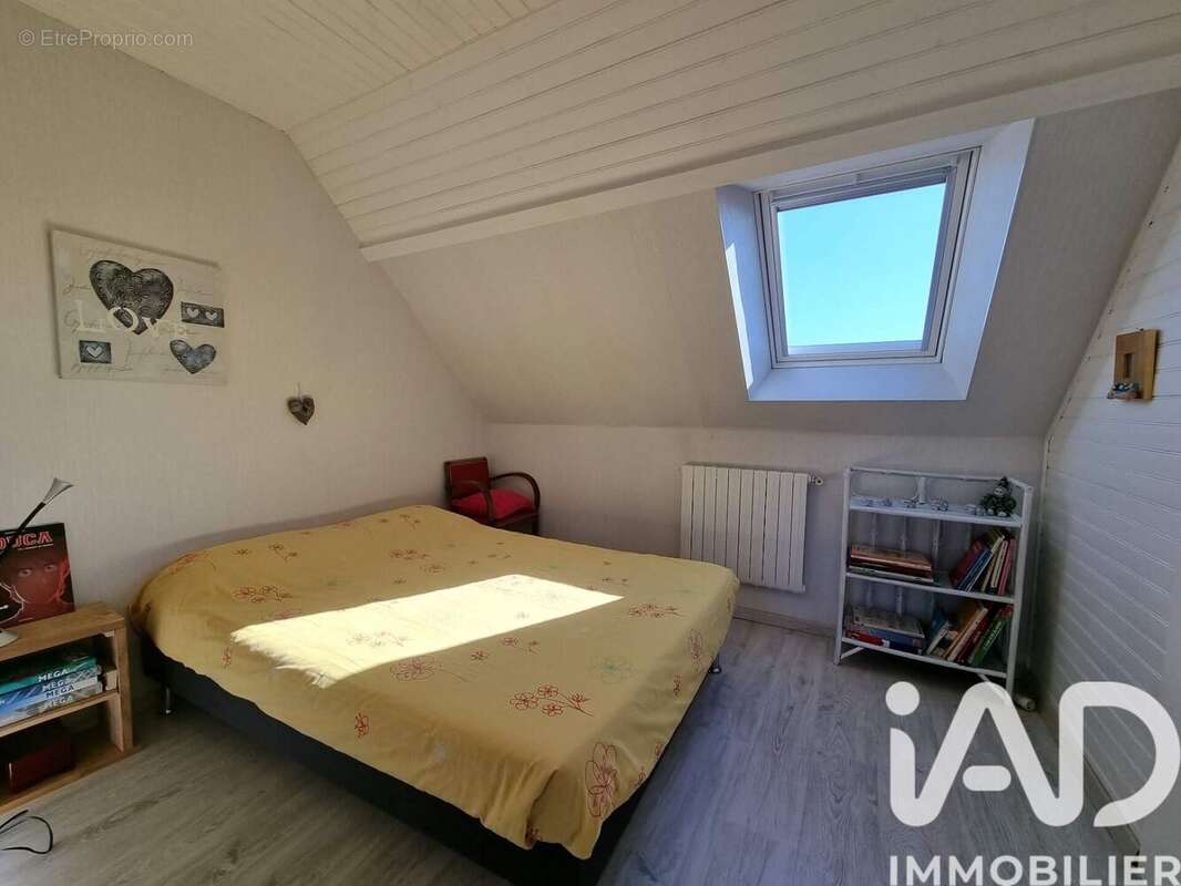 Maison 128 m² à Guern  - photo 7