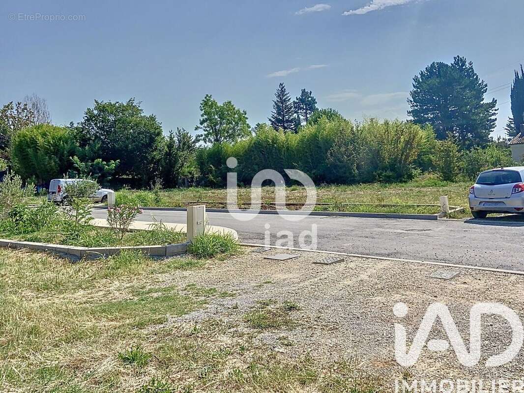 Photo 3 - Terrain à VOLX