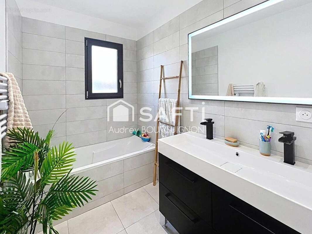 Photo 7 - Maison à MALEMORT-DU-COMTAT