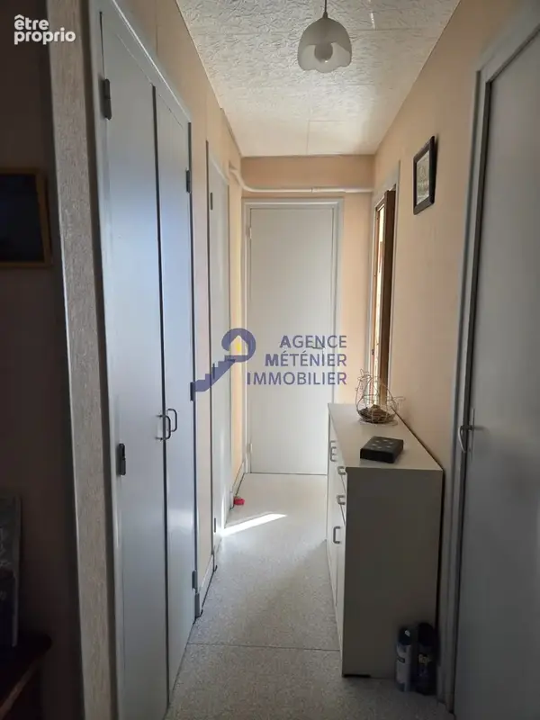 Varennes sur allier - appartement de type F3 proche de toutes commodités - photo 3