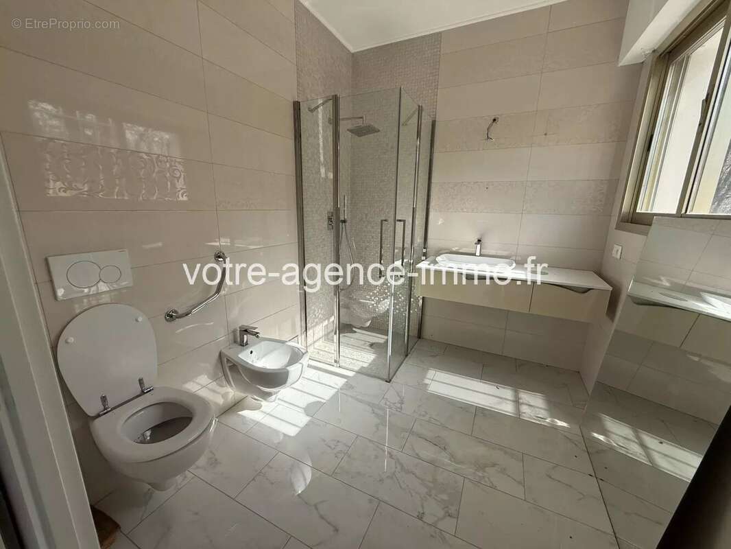 Maison à TOURRETTE-LEVENS