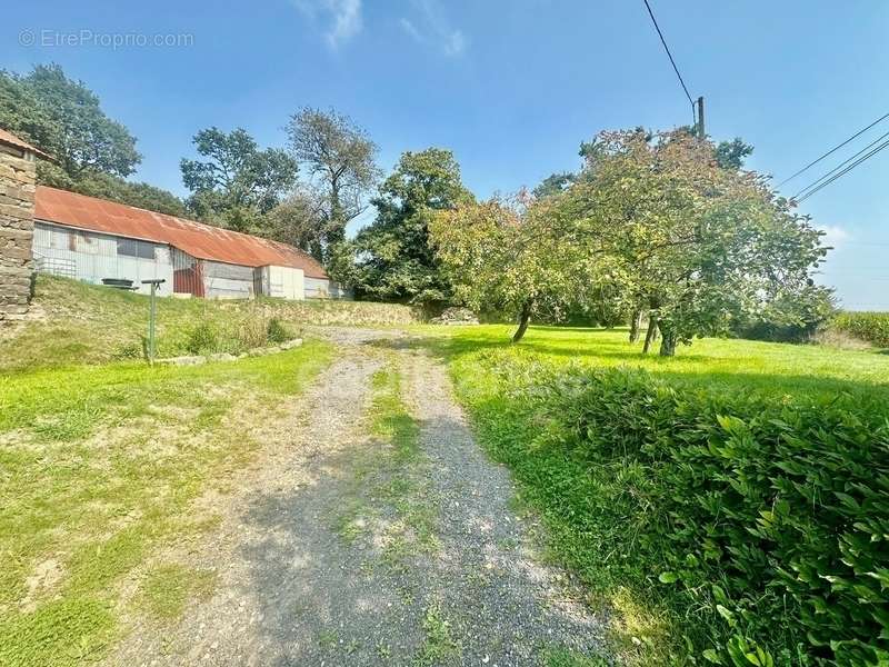 Maison à PLOUNEVEZEL