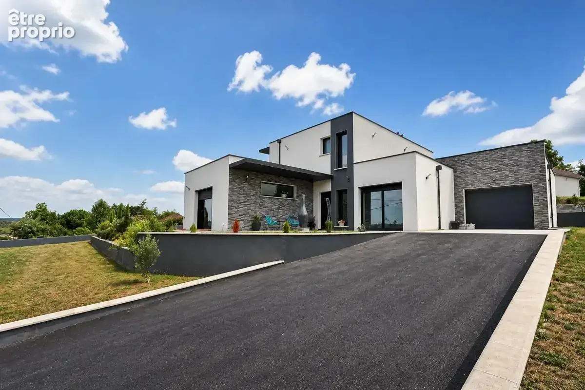 Maison de 8 pièces de 210 m² à Orthez - photo 15