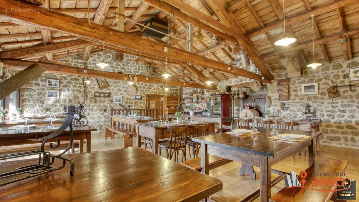 Maison à SAINT-ANTHEME