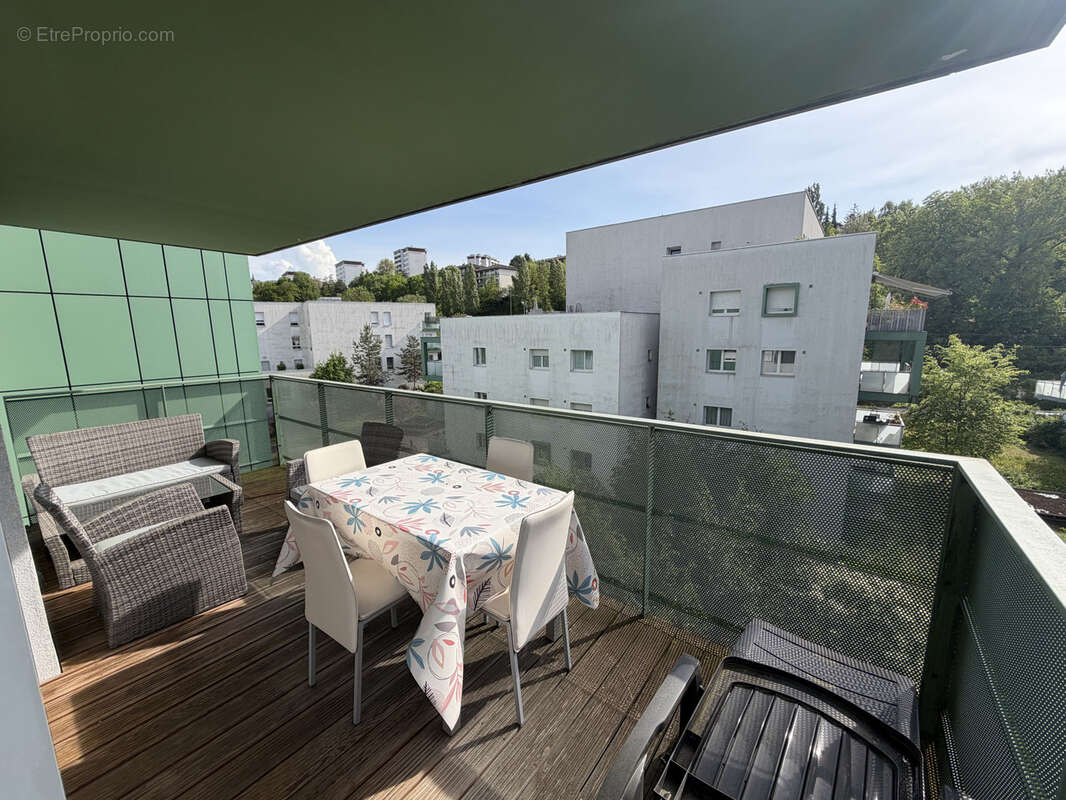 Appartement à MEYTHET
