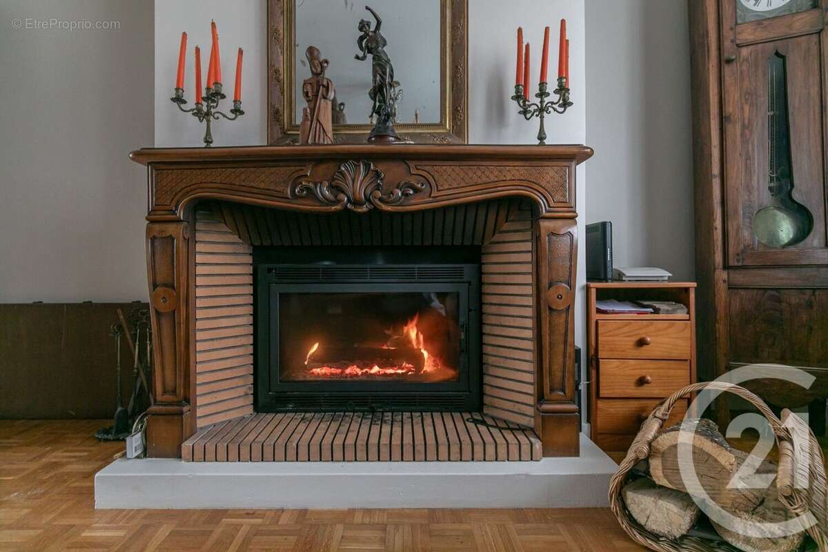 Maison à SAINT-MAUR-DES-FOSSES