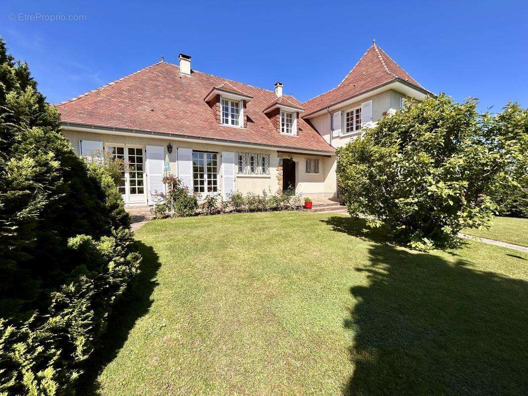 Maison à LE VIGEN