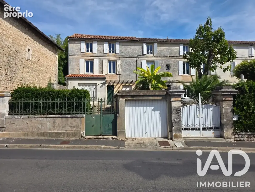 Photo 1 - Maison à ANGOULEME