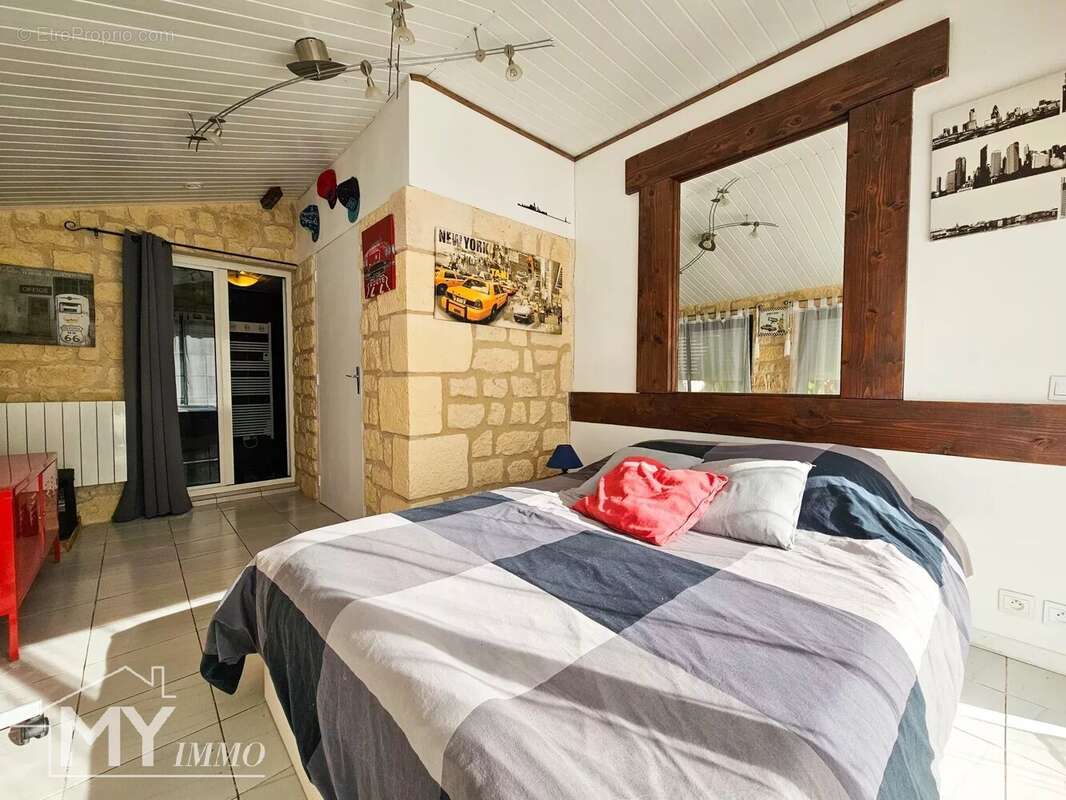 Maison à SAINT-AVIT-SAINT-NAZAIRE