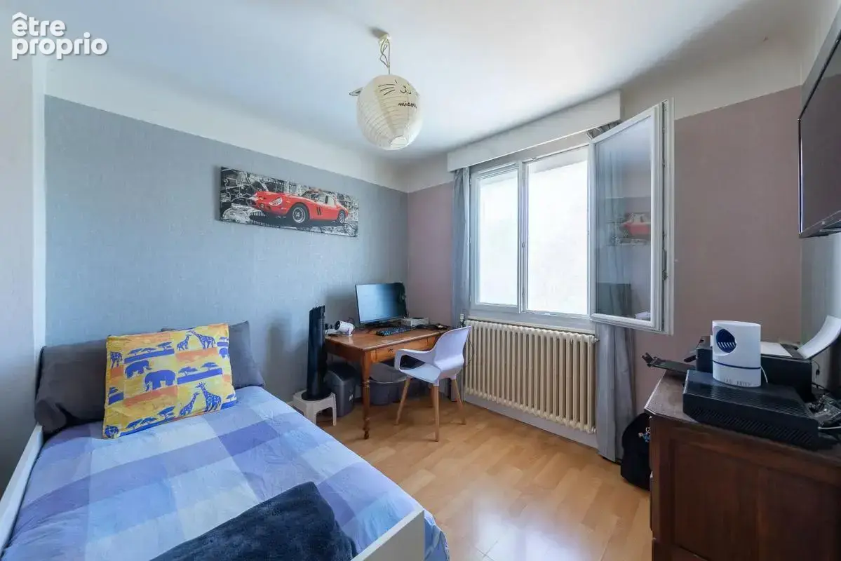 Secteur recherché du Grand Four - Maison avec jardin et grand garage - photo 7