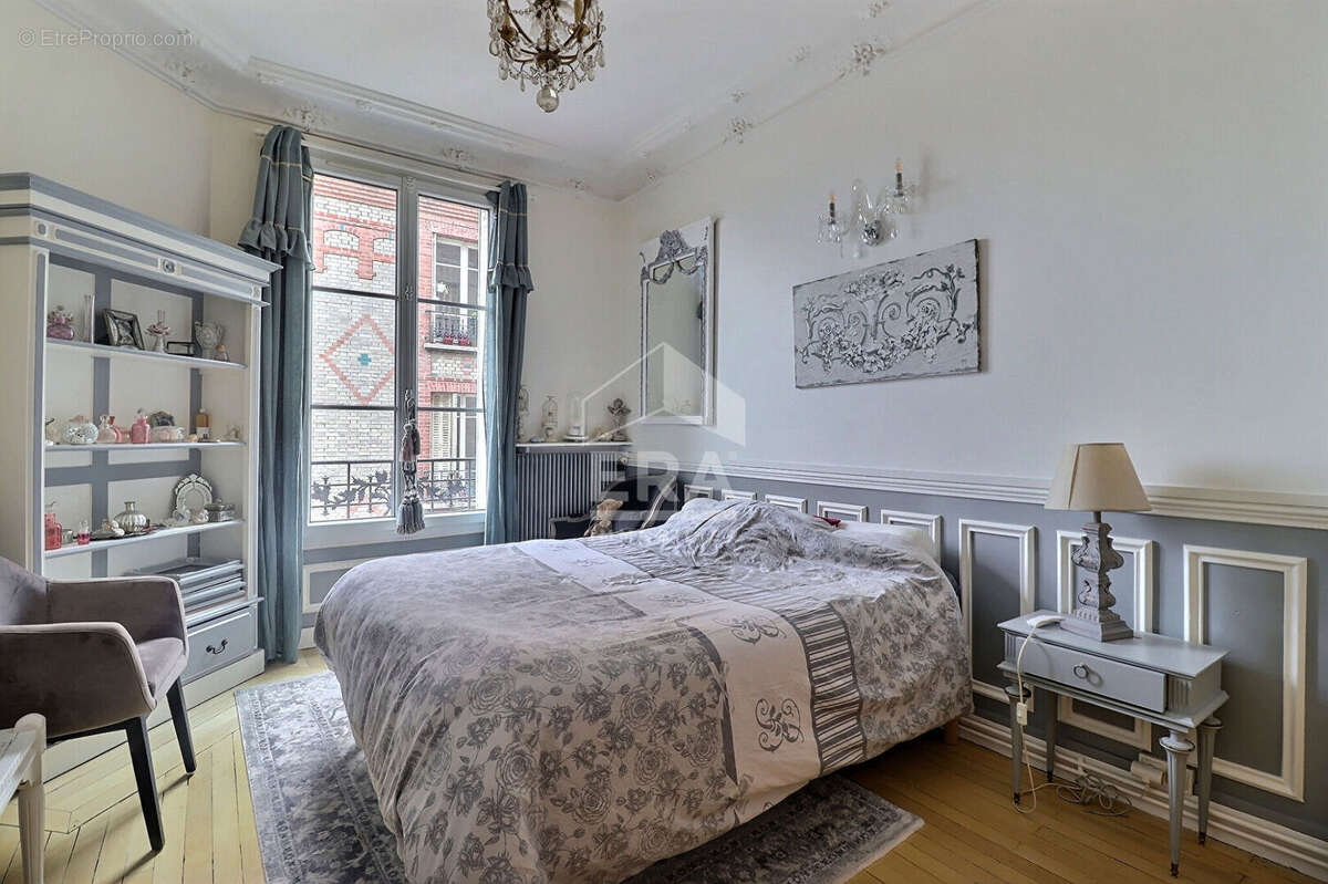Appartement à COLOMBES