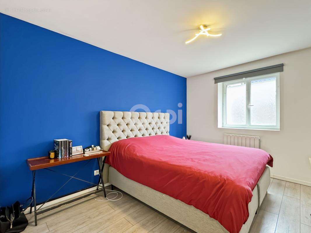 Appartement À Vendre - 4 chambres - Centre-ville - photo 3
