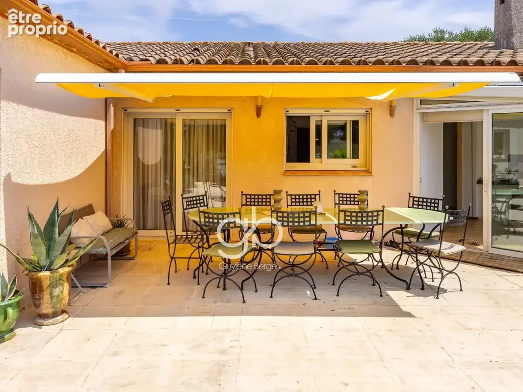 Villa PMR 4 chambres - Vue dégagée, piscine, jacuzzi - photo 4