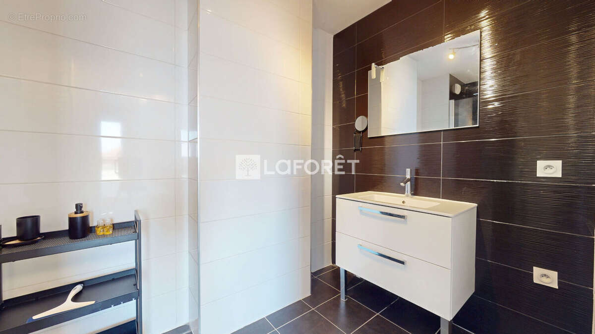 Appartement Villefranche Sur Saône 2 pièces 53 m² avec parking privatif en sous-sol - photo 6