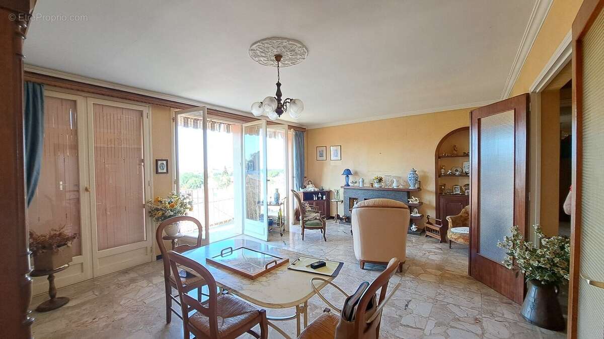 Appartement à BEZIERS
