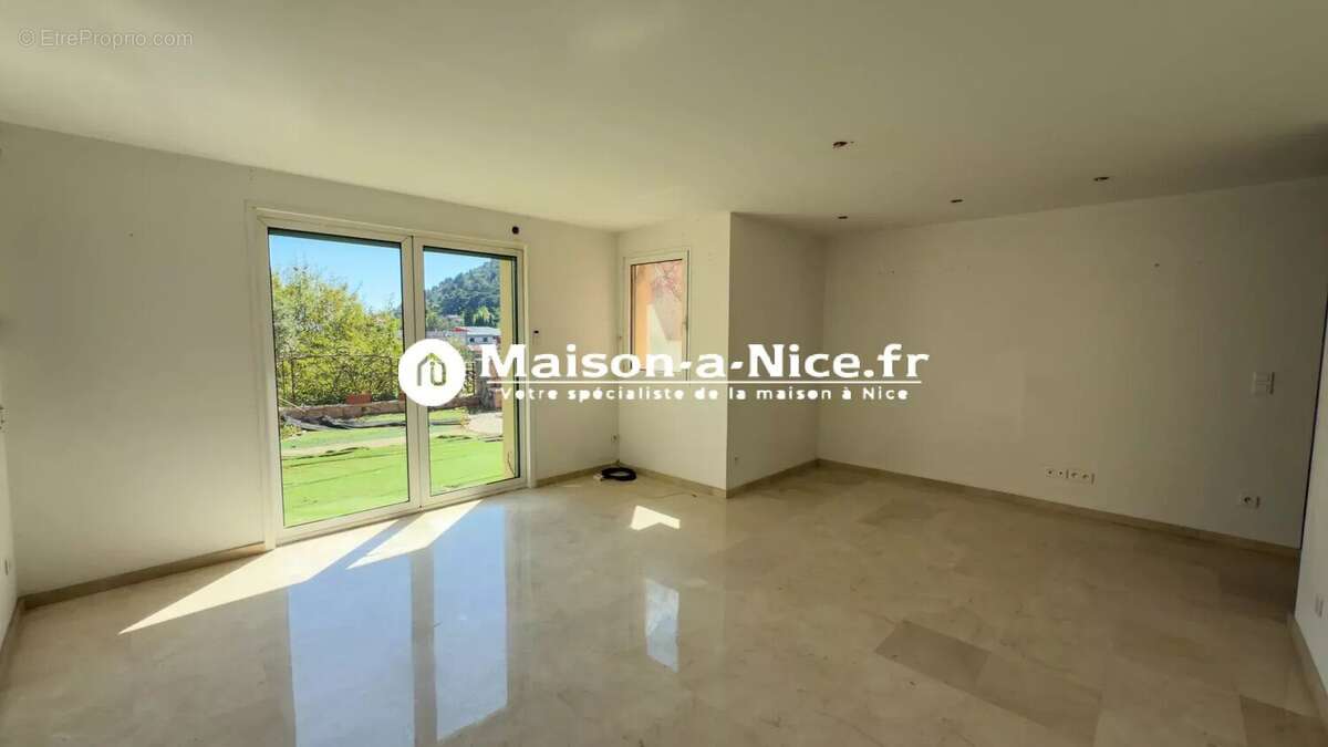 Maison à LA TURBIE