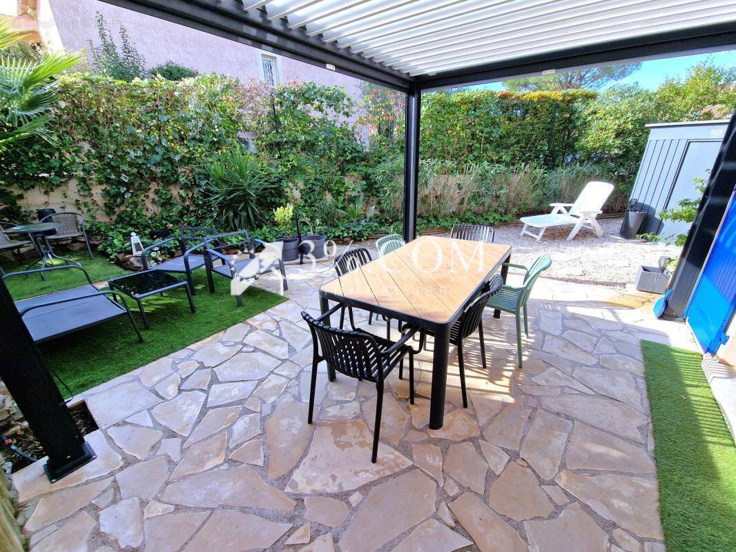 Maison à FREJUS