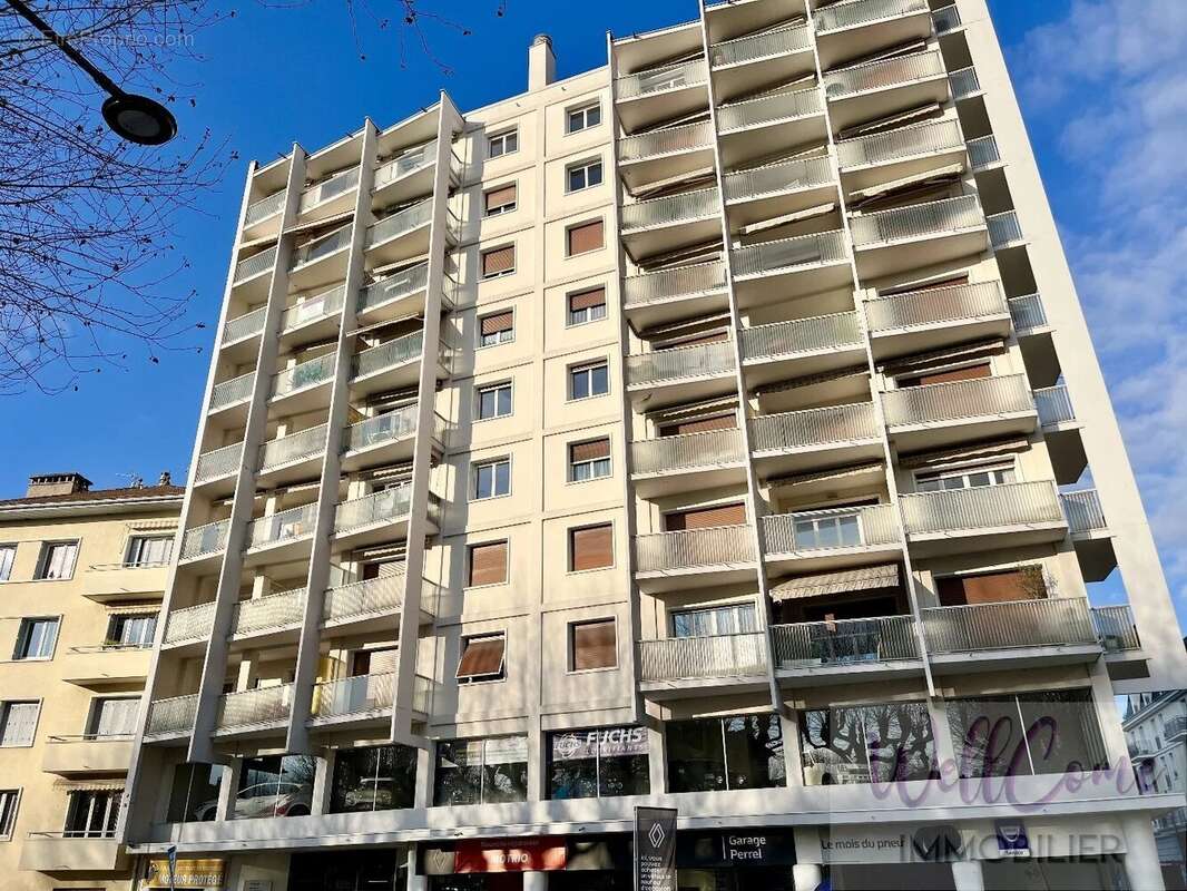 Appartement à AIX-LES-BAINS