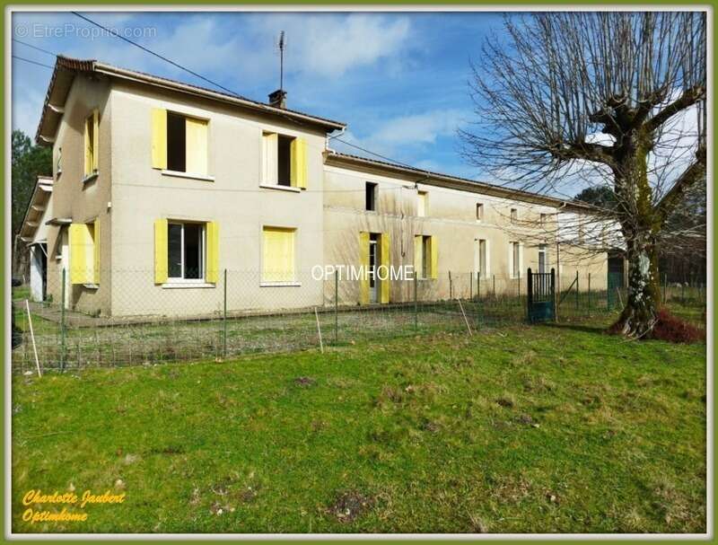 Maison à DONNEZAC