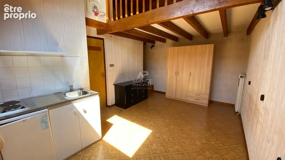 VIROFLAY- Maison lumineuse de 5 pièces au calme. - photo 14