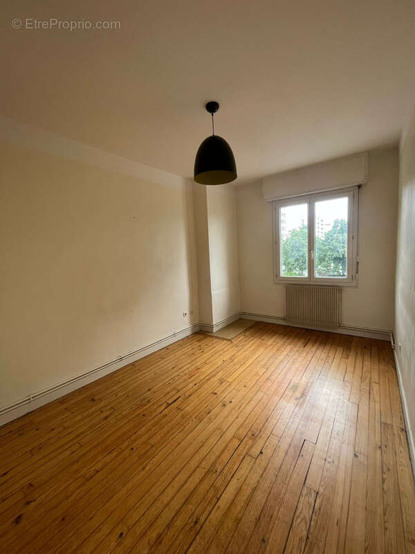 Appartement T3 traversant 54m2 - photo 3