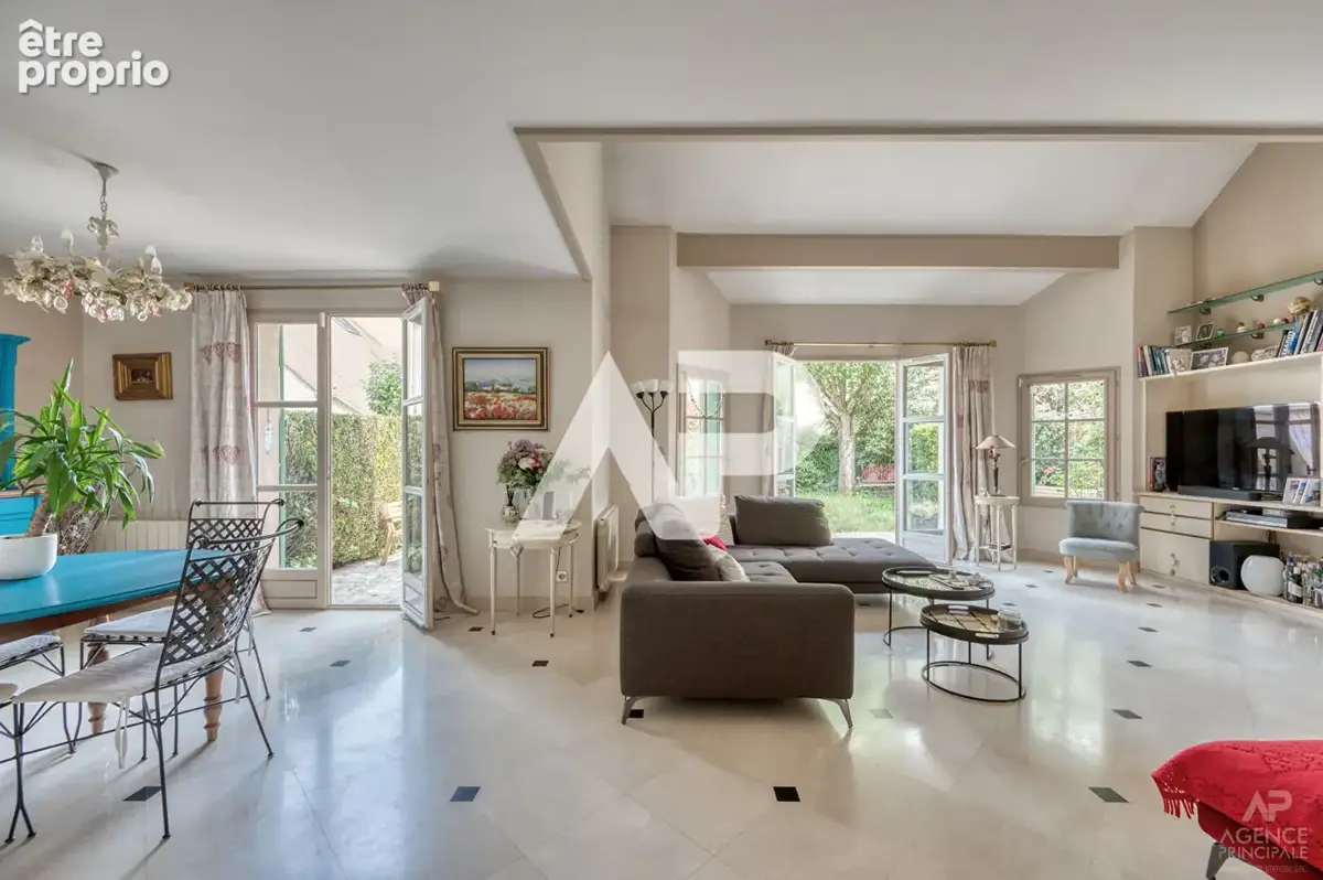 Maison Rueil Malmaison 7 pièce(s) 163.03 m2 - photo 2