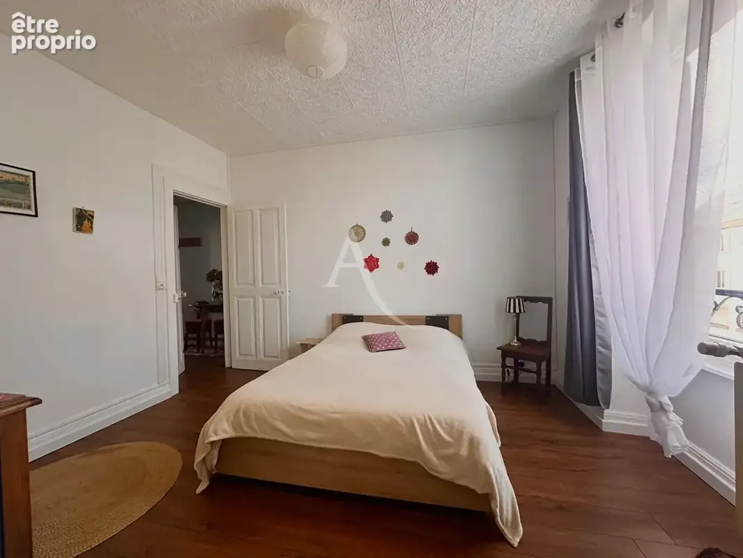 Maison  6 pièce(s) - photo 10