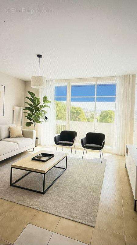 Appartement à MARSEILLE-12E