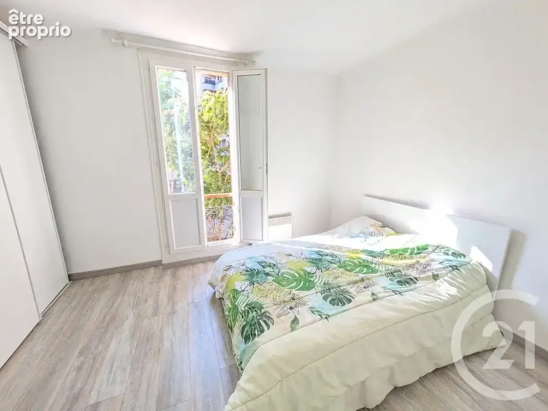 Appartement 3 pièces 67 m² à vendre à Toulon (83100) - photo 4
