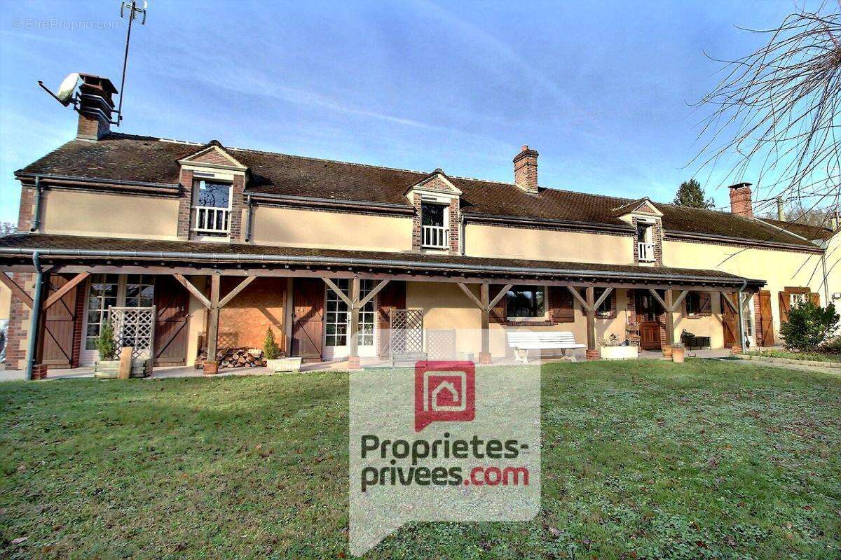 Maison à VILLEMANDEUR