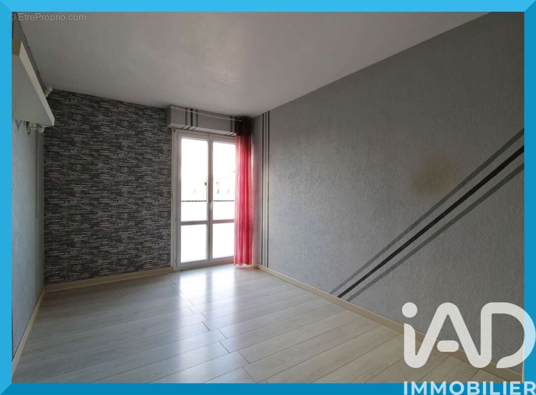 Photo 5 - Appartement à BRIVE-LA-GAILLARDE