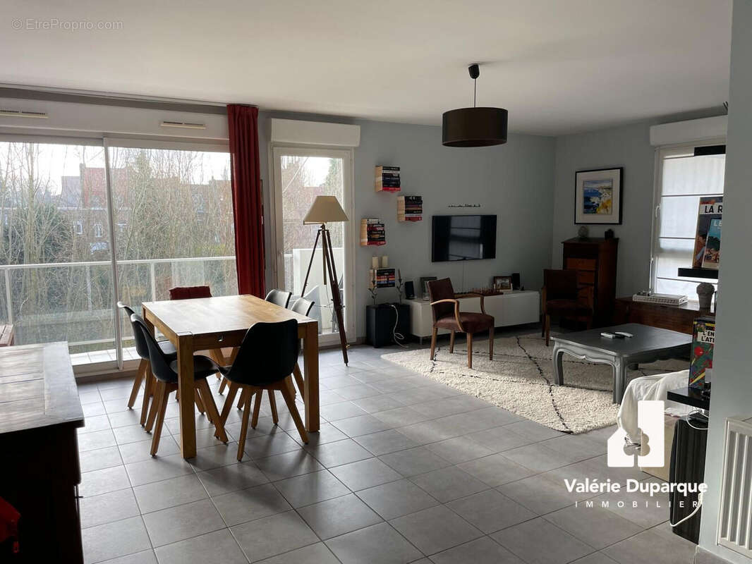 Appartement à LA MADELEINE