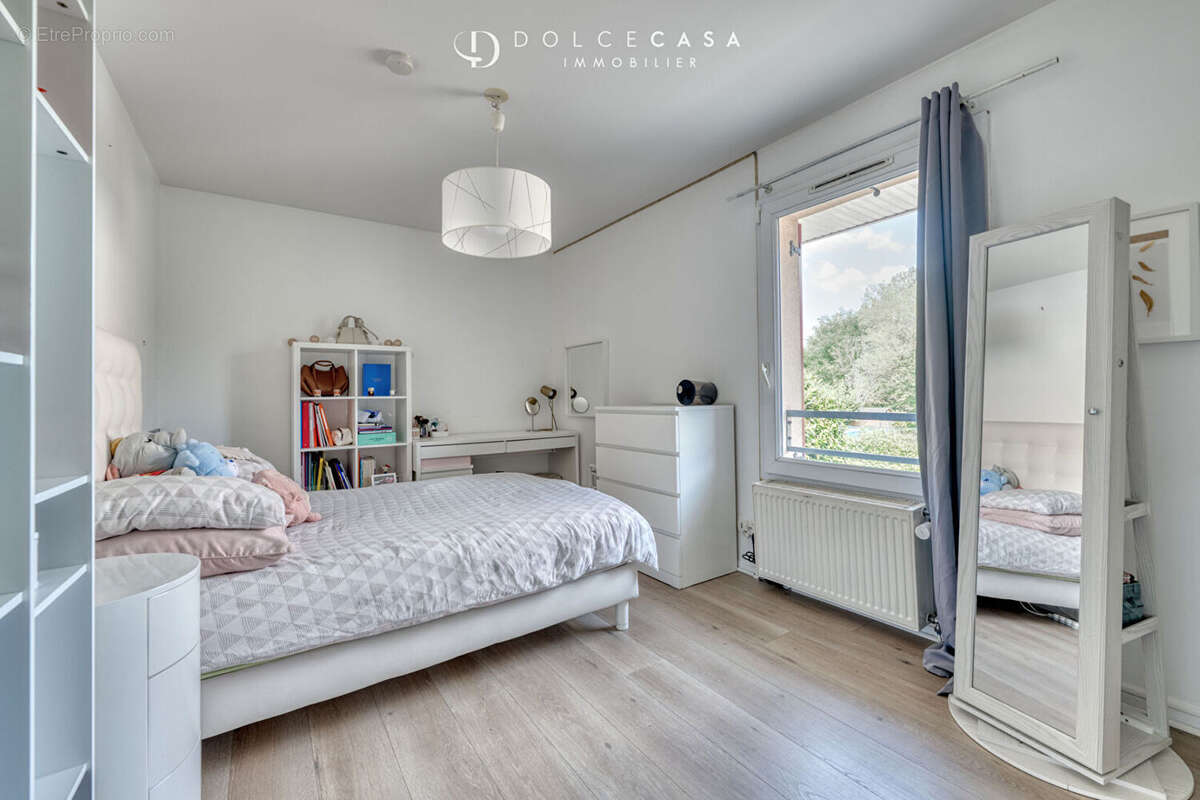 Maison à NEUILLY-PLAISANCE