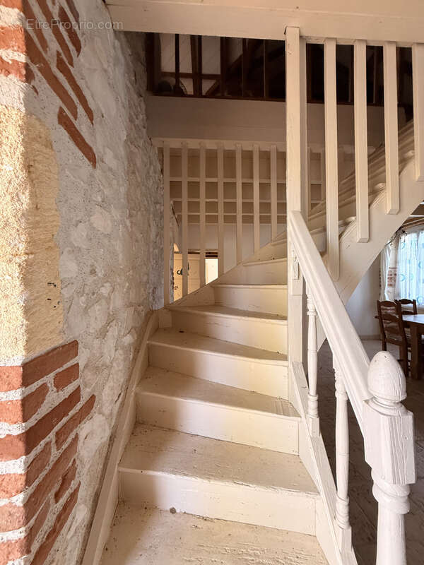 Maison à SAINT-VITE