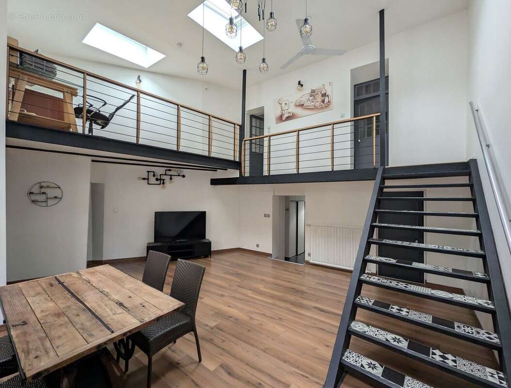 Maison à BENNECOURT