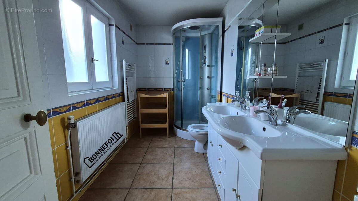 Maison à CHAMPIGNY-SUR-MARNE