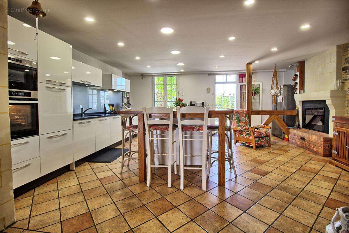 Maison à SAINT-MATHURIN-SUR-LOIRE