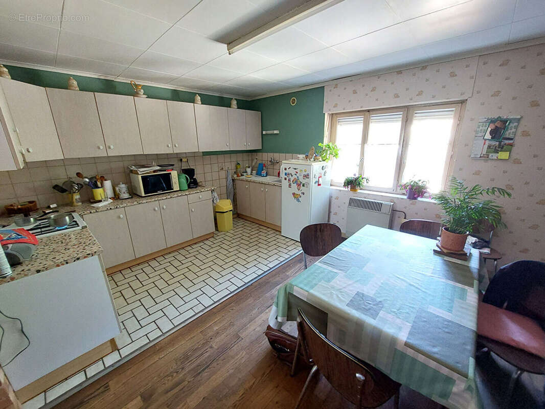 Maison à METAIRIES-SAINT-QUIRIN